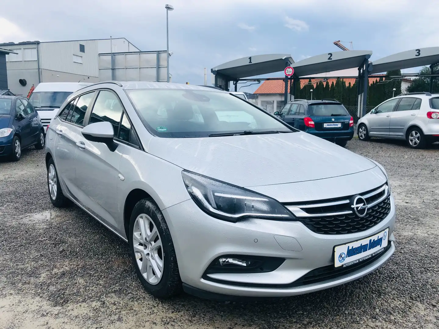 Opel Astra Edition Start/Stop - 1. HAND - EURO 6 - NAVI - SHZ Silber - 1