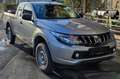 Mitsubishi L200 L 200 KK DI-D 2,4 Invite 4WD Grau - thumbnail 1