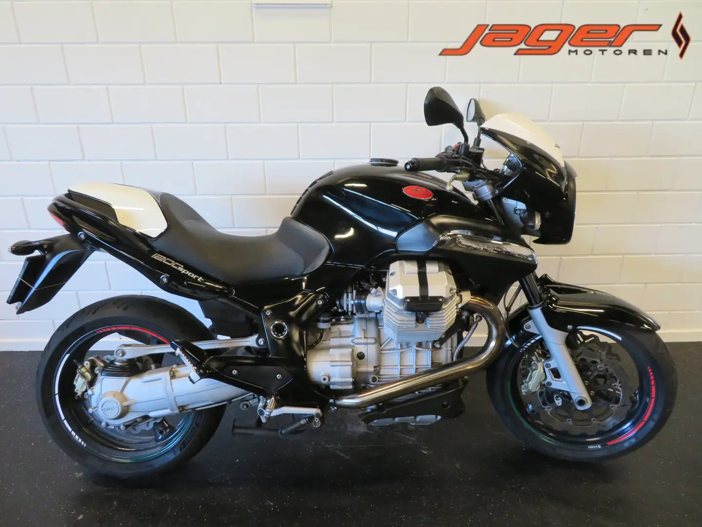 Moto Guzzi Breva 1200 SPORT TOP CONDITIE!! White - 1