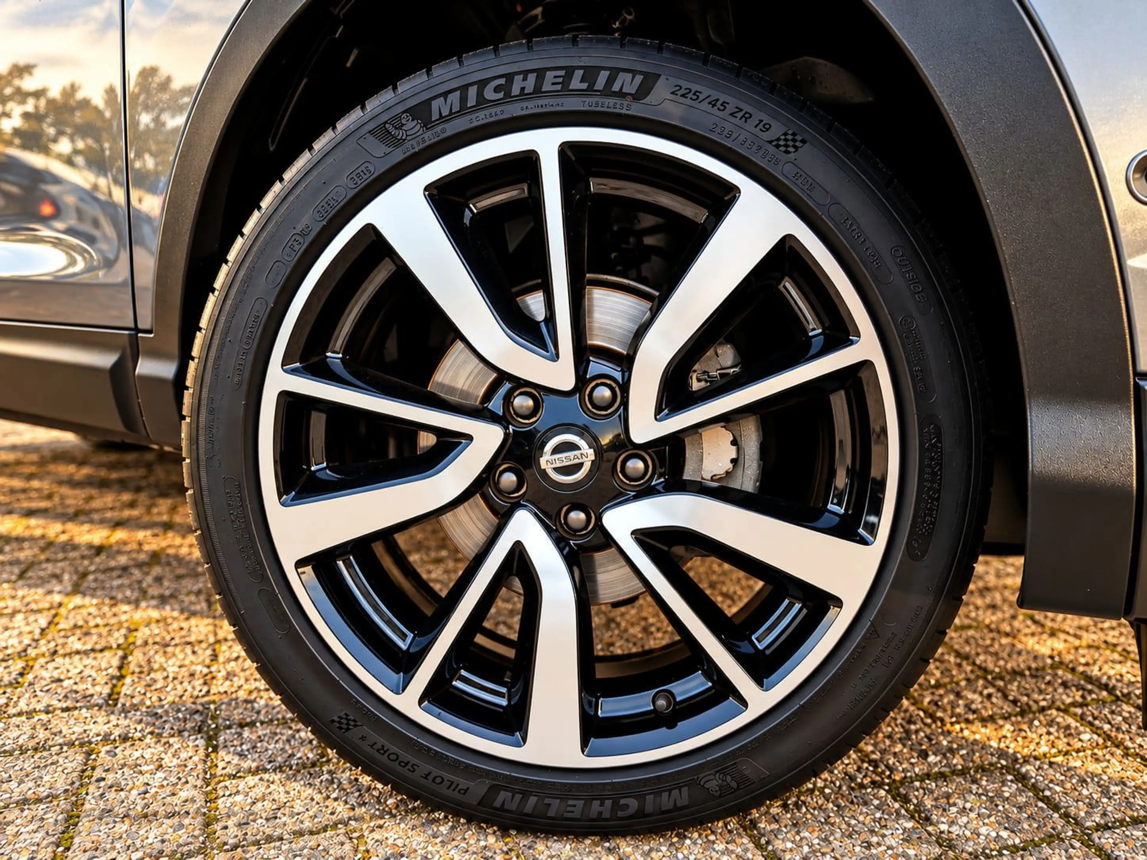 Nissan Qashqai 1.6 Tekna Trekhaak Panoramadak Leder 360° — photo 6