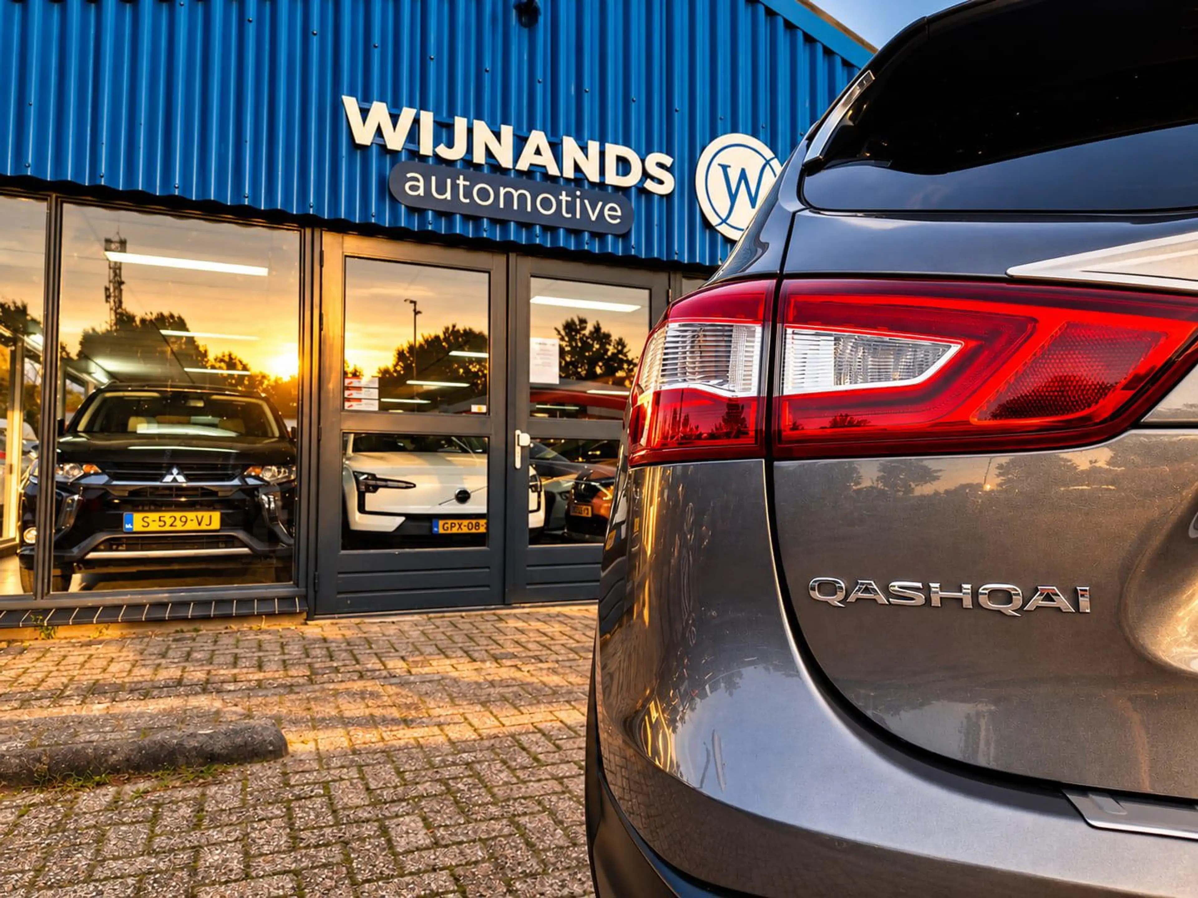 Nissan Qashqai 1.6 Tekna Trekhaak Panoramadak Leder 360° — photo 8