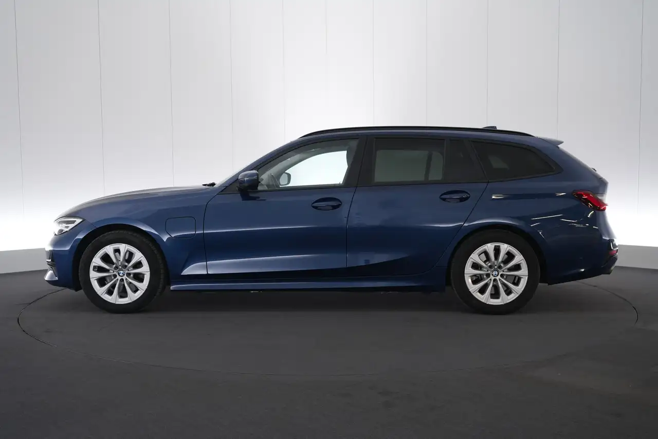 BMW 320 3 Touring 320e PHEV Business LED GPS PDC CAM Head-, миниатюра 11