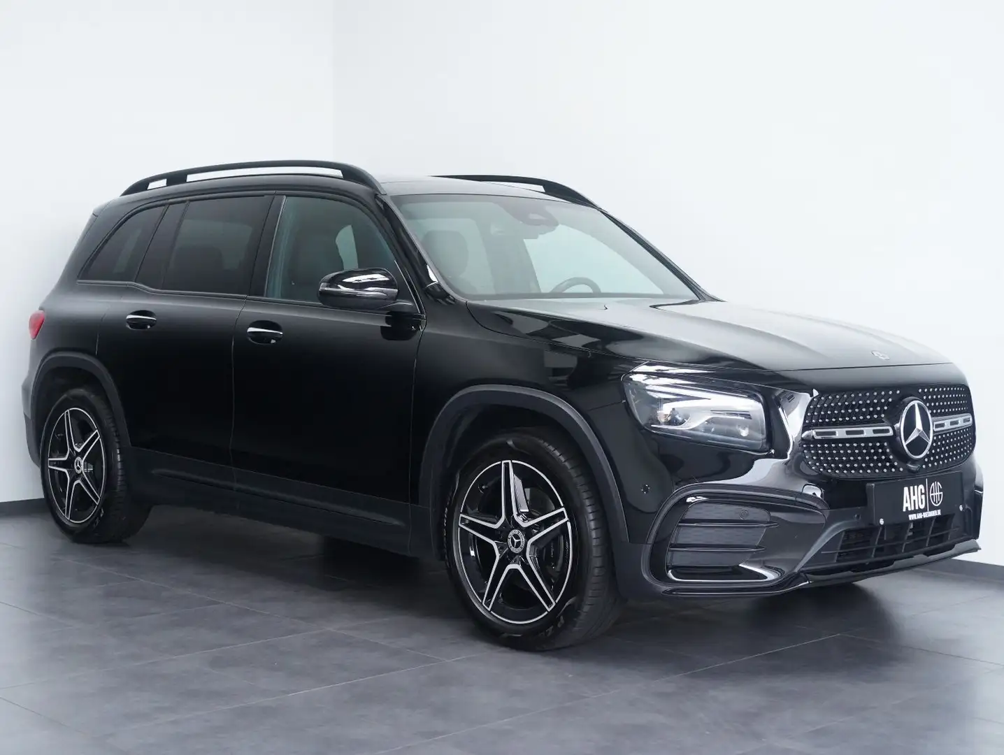 Mercedes-Benz GLB 200 AMG Line NIGHT/MULTIBEAM/PANORAMA Noir - 2
