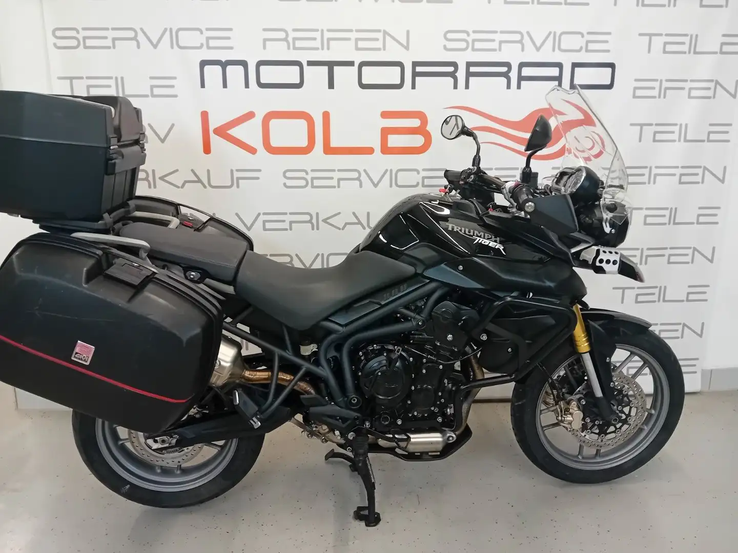 Triumph Tiger 800 Negro - 1