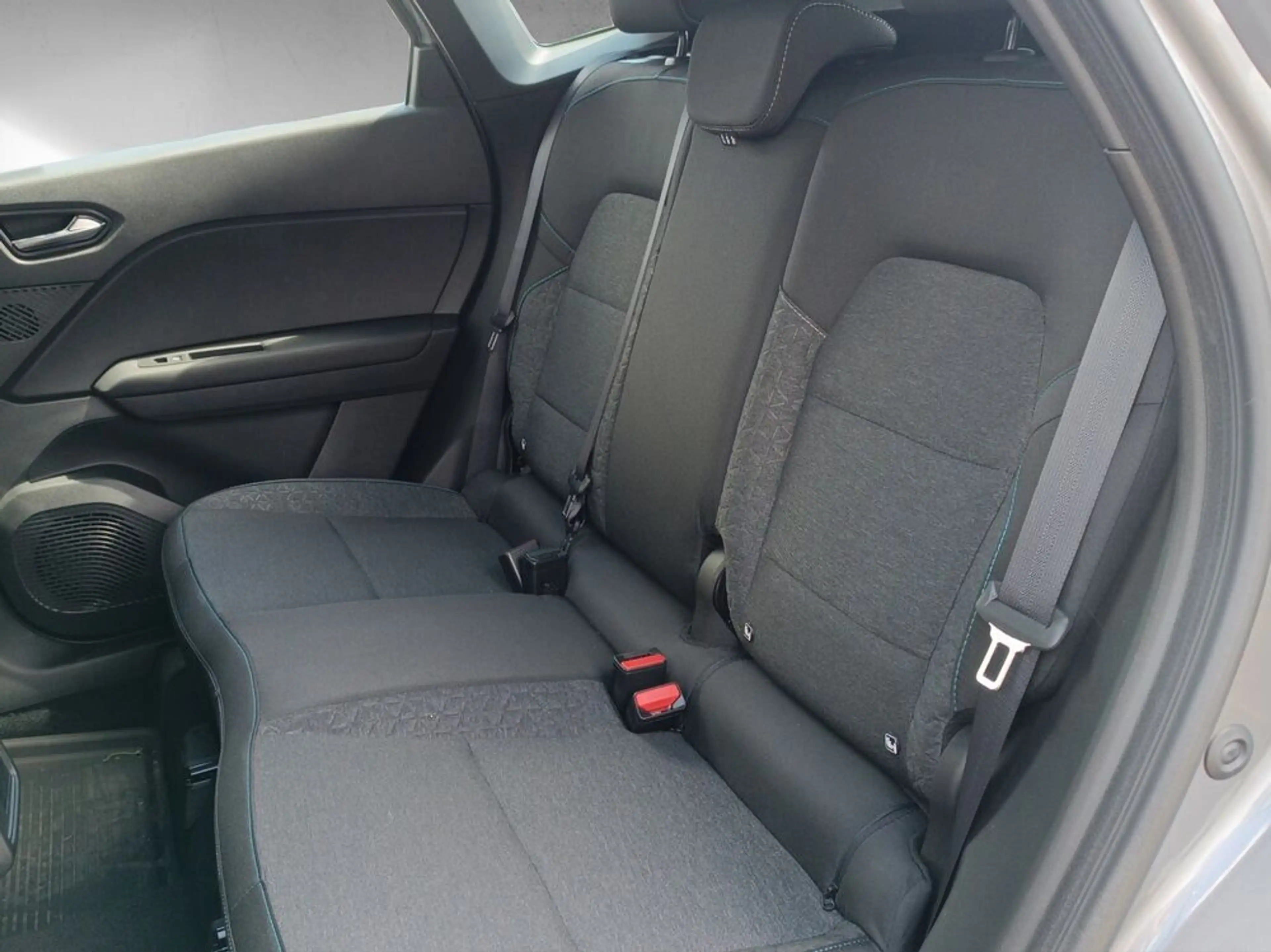 Mitsubishi Grandis Grandis 1,8 HEV Aut. — photo 15