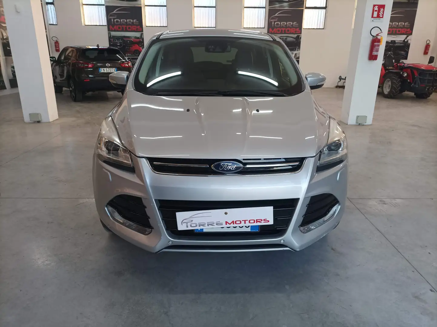 Ford Kuga TITANIUM Argento - 2