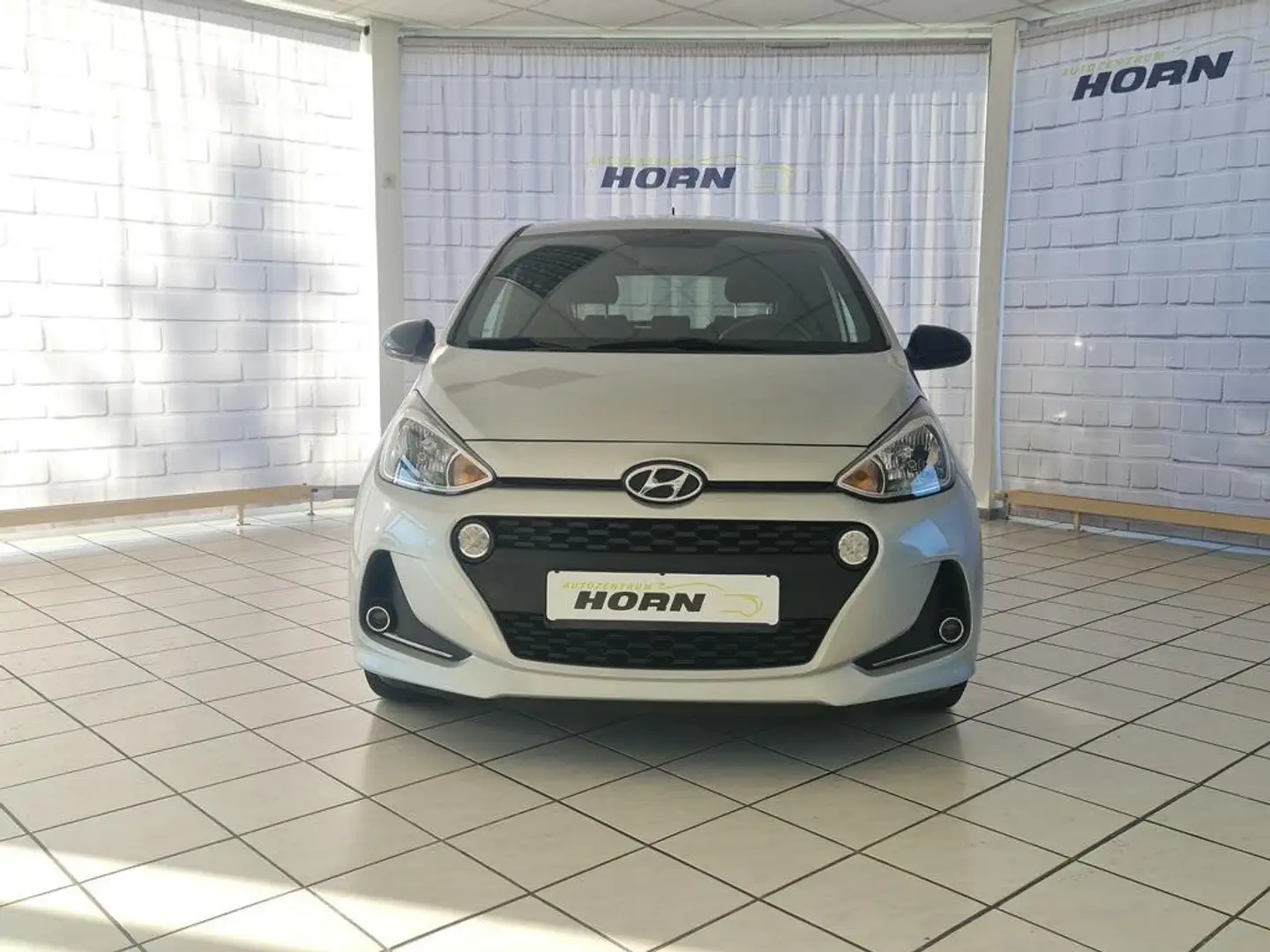 Hyundai i10 Passion +Scheckheft, HU/AU neu,Lenkradheizung,LMF Grigio - 2