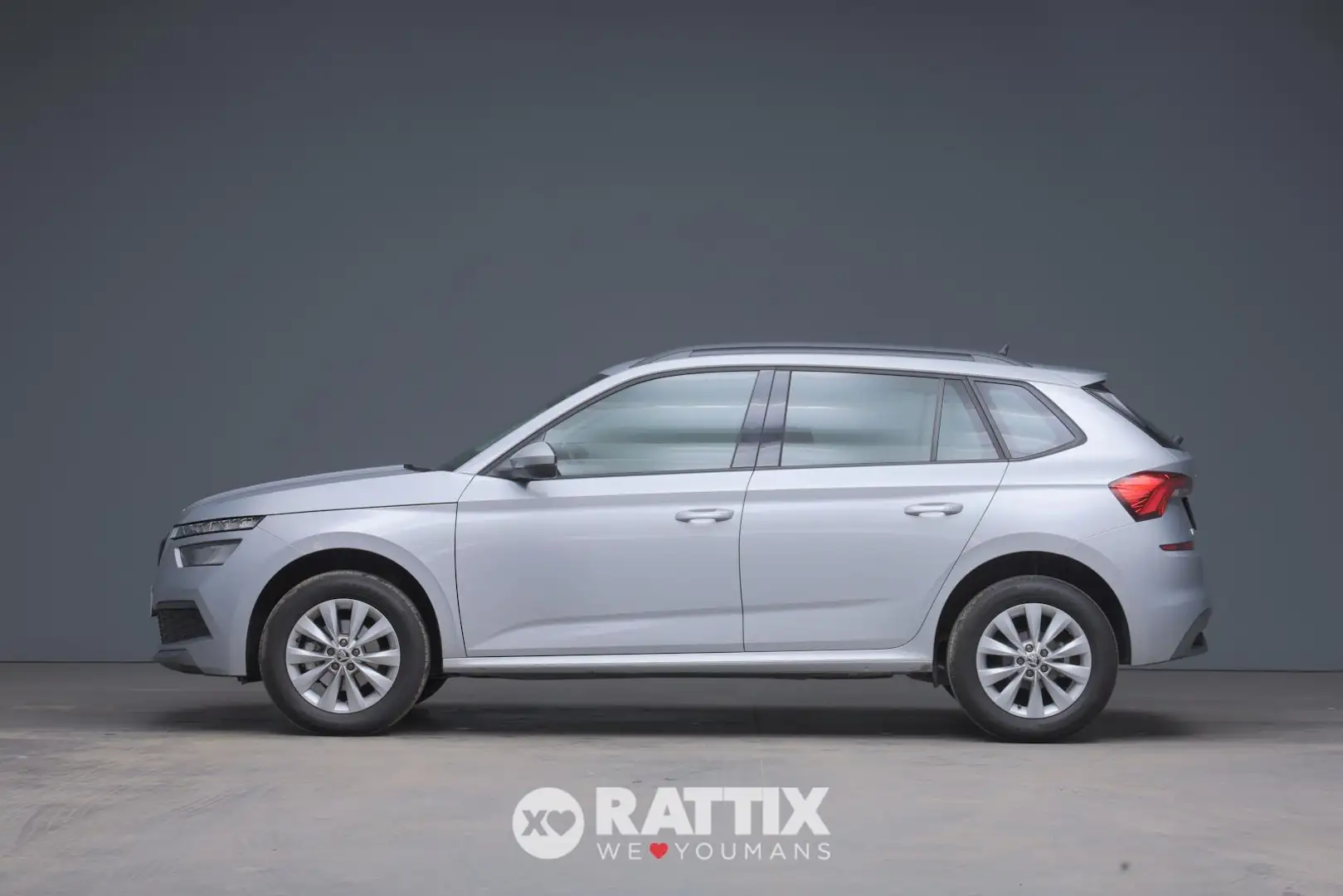 Skoda Kamiq 1.0 TSI 95CV Ambition Zwart - 2