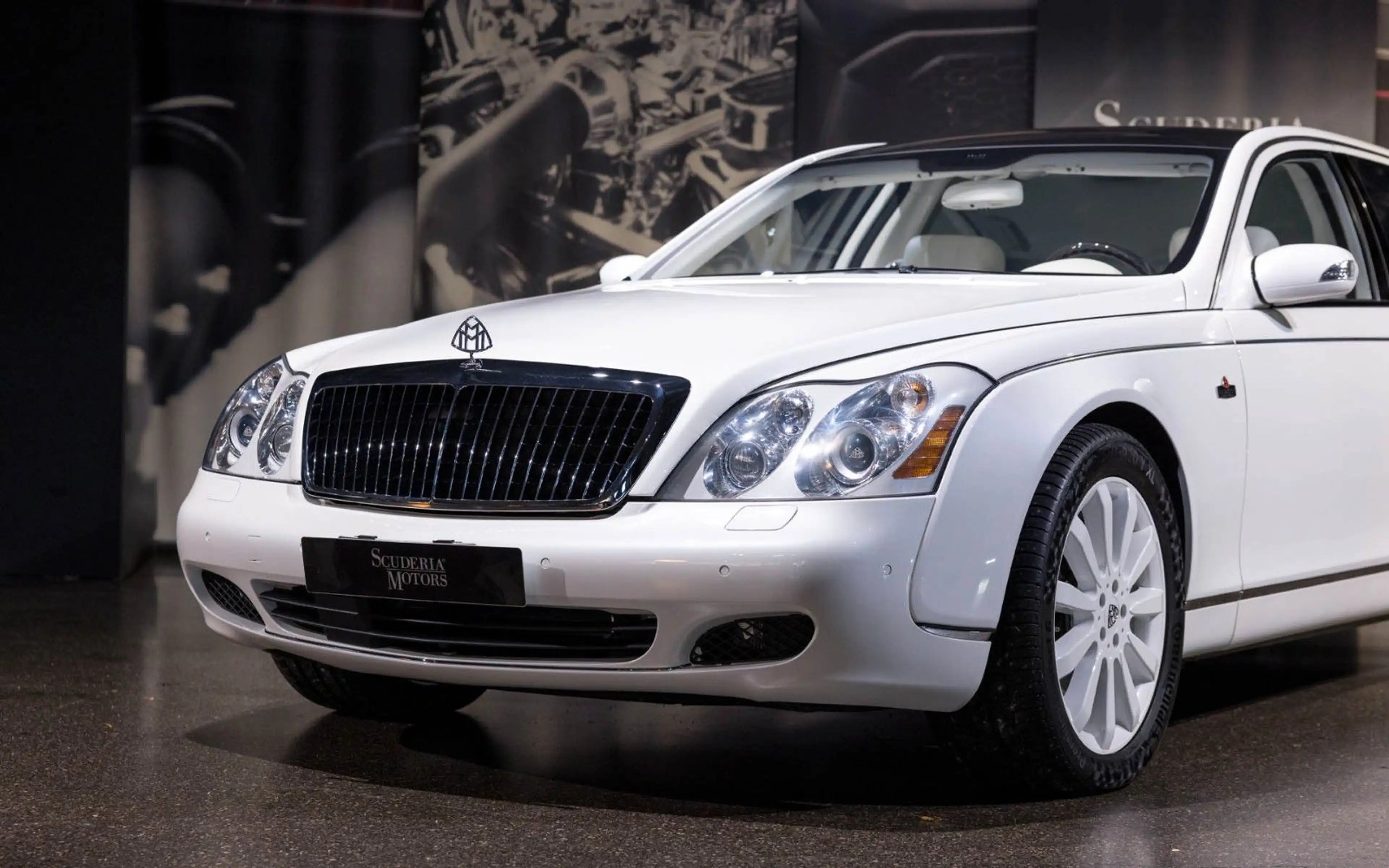 Maybach 62 S LANDAULET — photo 2