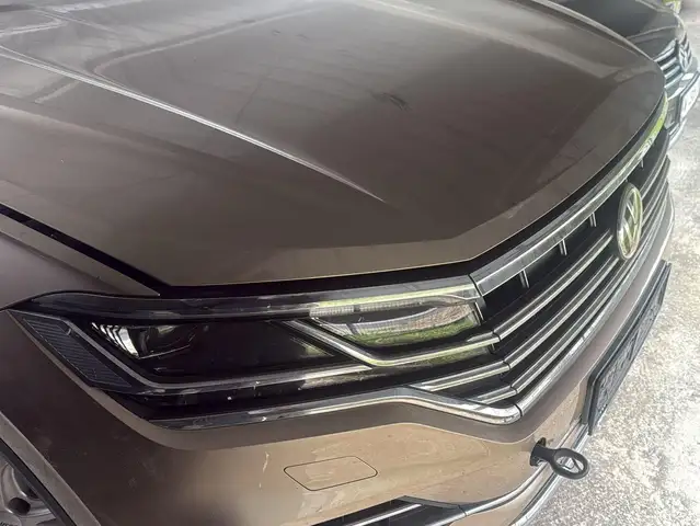 Volkswagen Touareg V6 TDI Atmosphere Allrad Autom. (MOTORSCHADEN)