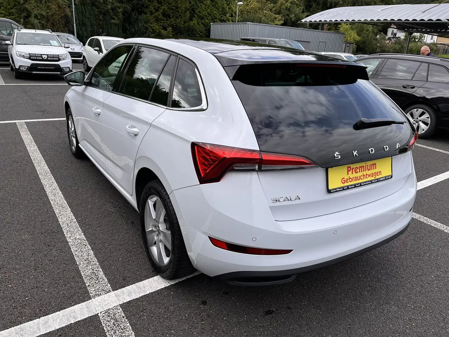 Skoda Scala 1,5 TSI DSG Style 16" Alu LED Kessy Weiß - 2