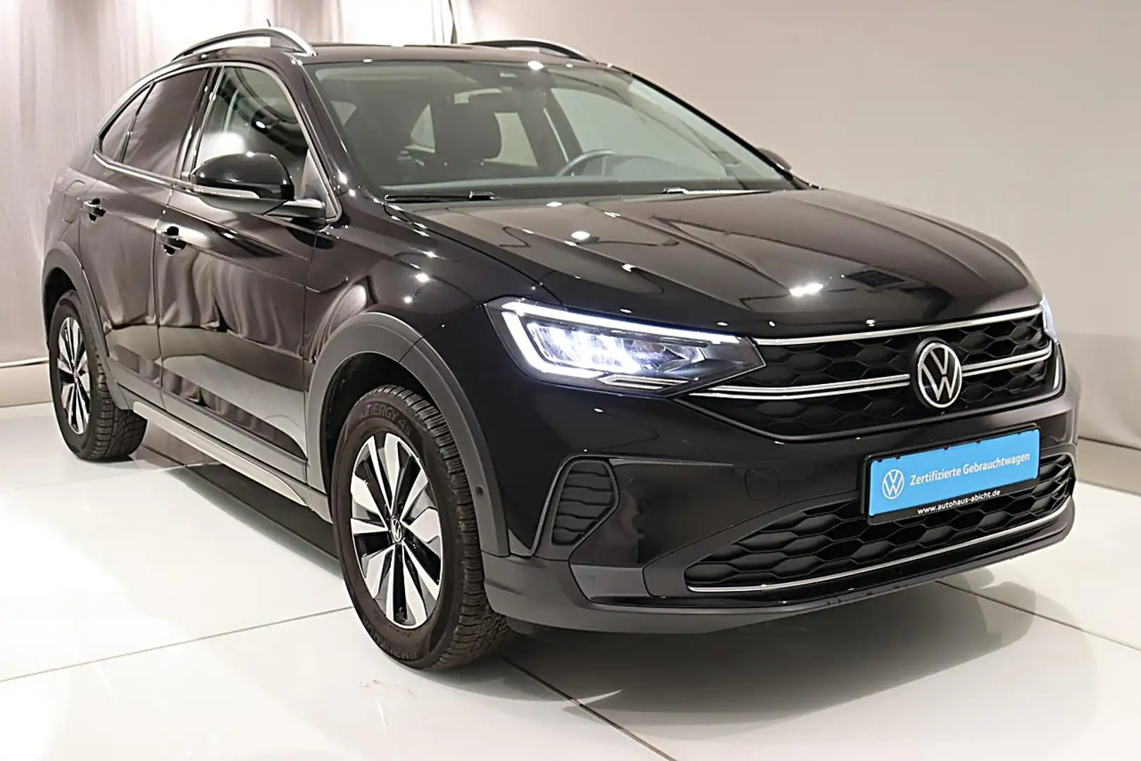 Volkswagen Taigo MOVE 1.0 TSI Kamera LED PDC PARKASSIST Anschlussga Zwart - 2