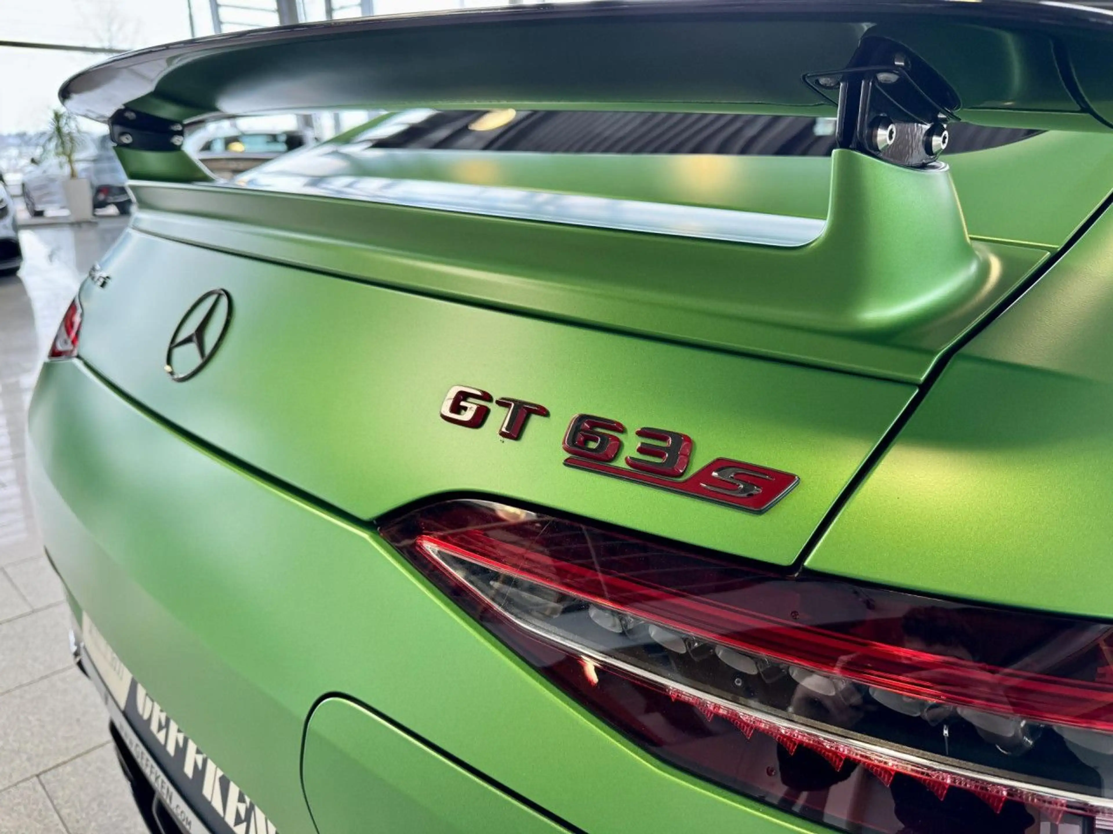 Mercedes-Benz AMG GT 63 S E Performance Edition Green! Bluetooth — photo 9