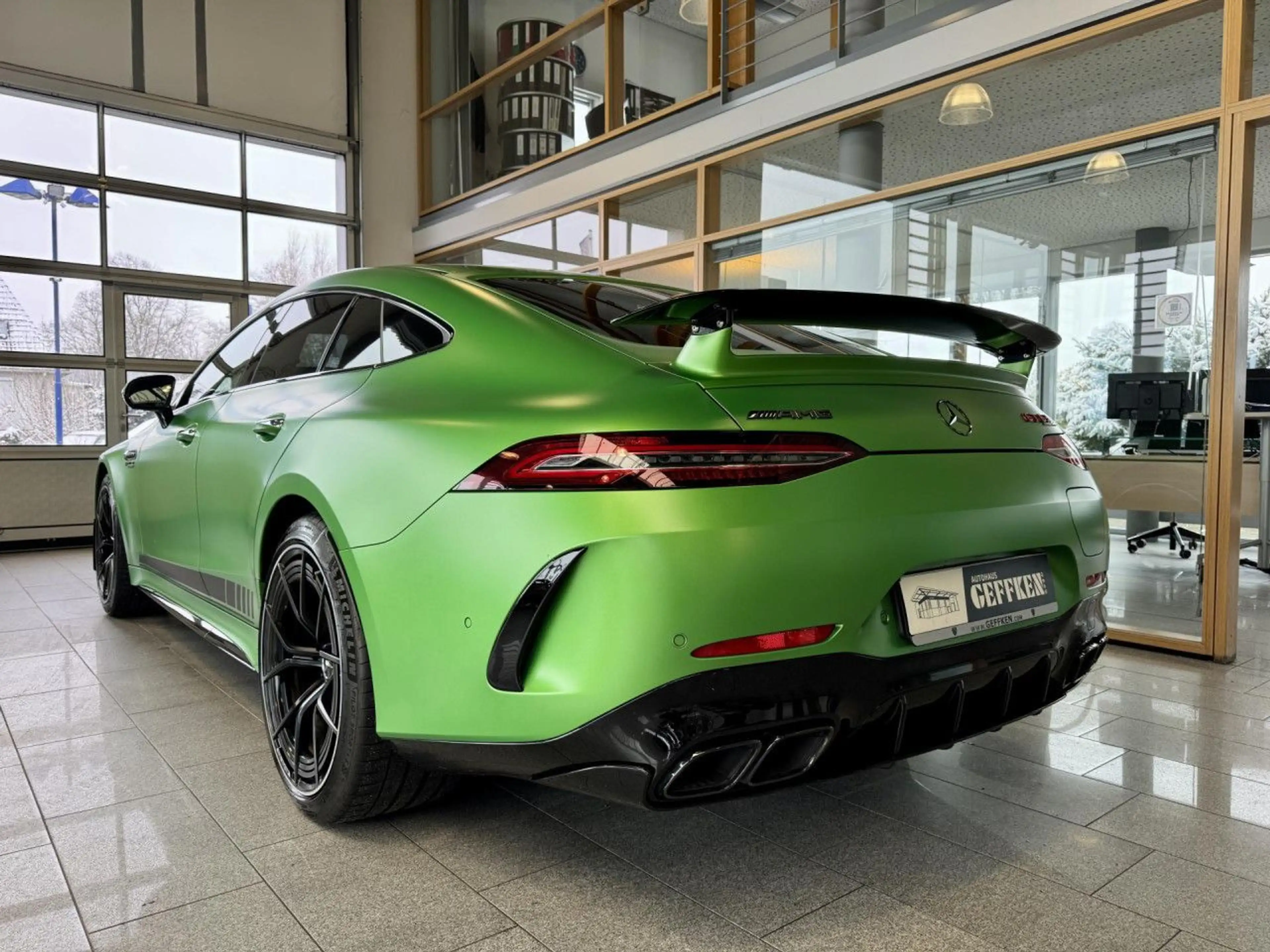 Mercedes-Benz AMG GT 63 S E Performance Edition Green! Bluetooth — photo 5