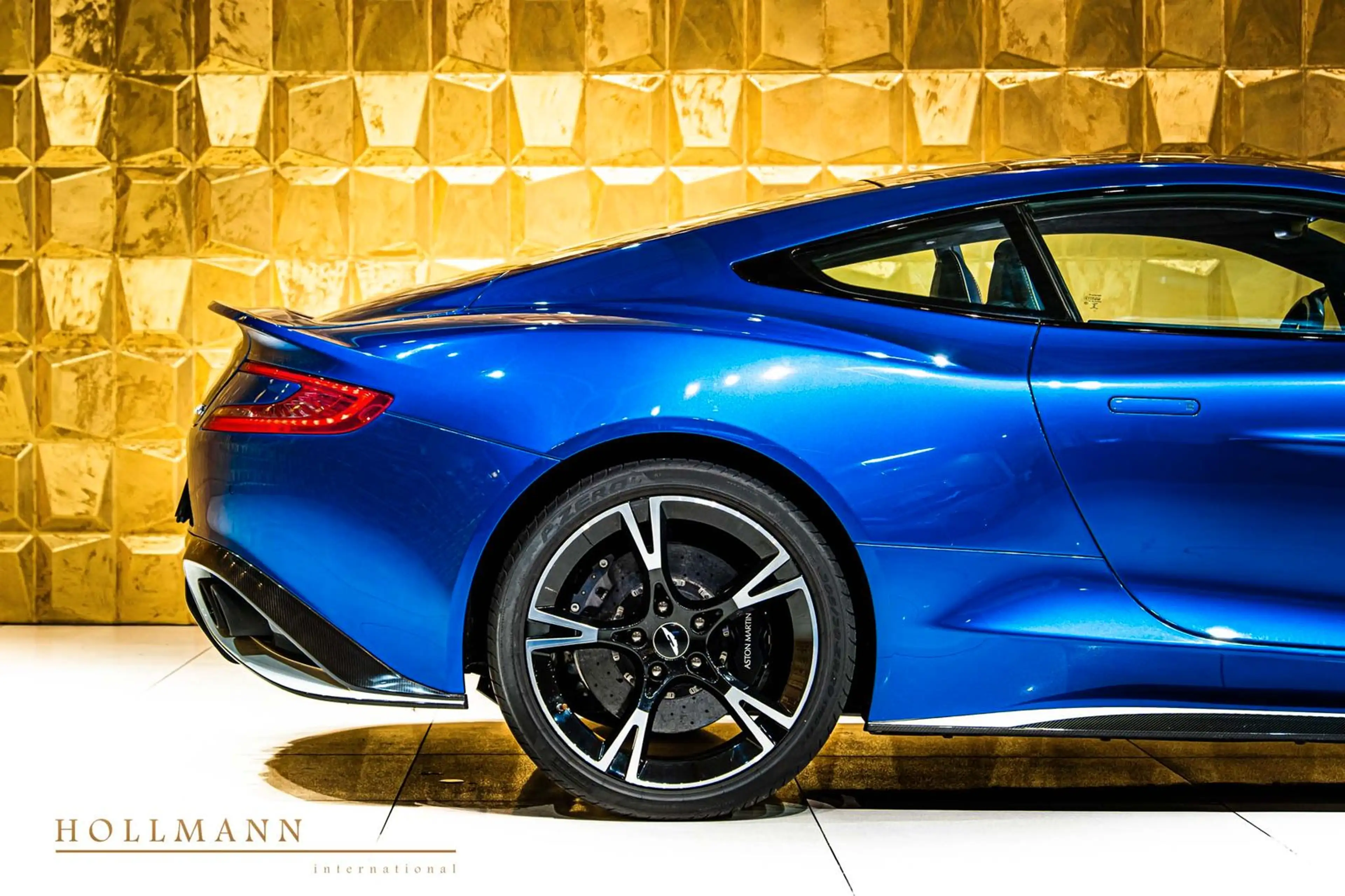 Aston Martin Vanquish S Coupe + MING BLUE + CARBON — photo 8