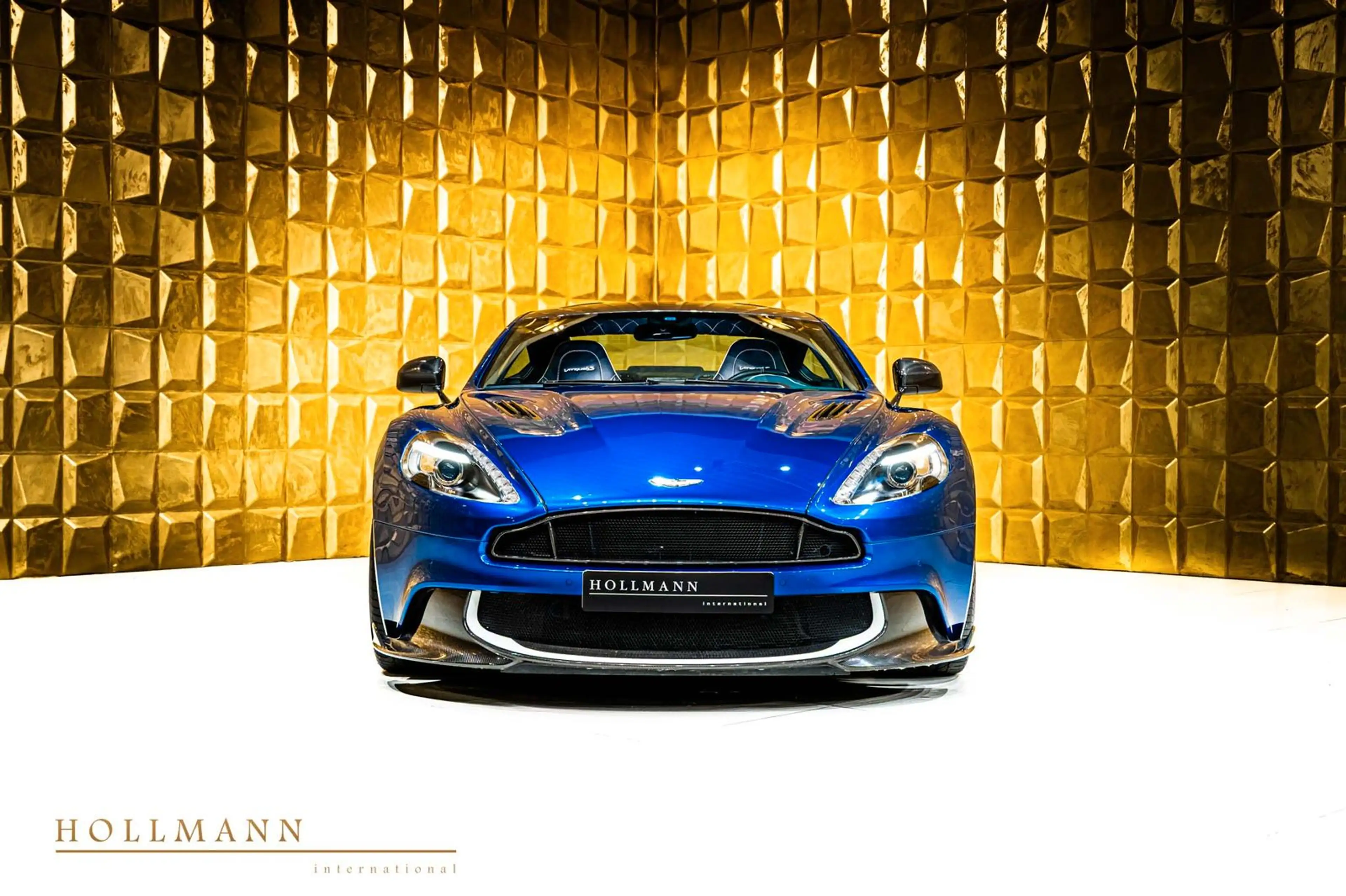 Aston Martin Vanquish S Coupe + MING BLUE + CARBON — photo 7