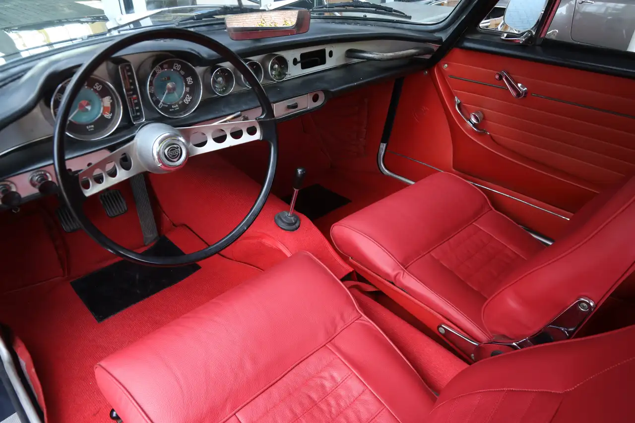 Volvo P1800S "Restored with sympathy" "Restored and rebu, foto 3