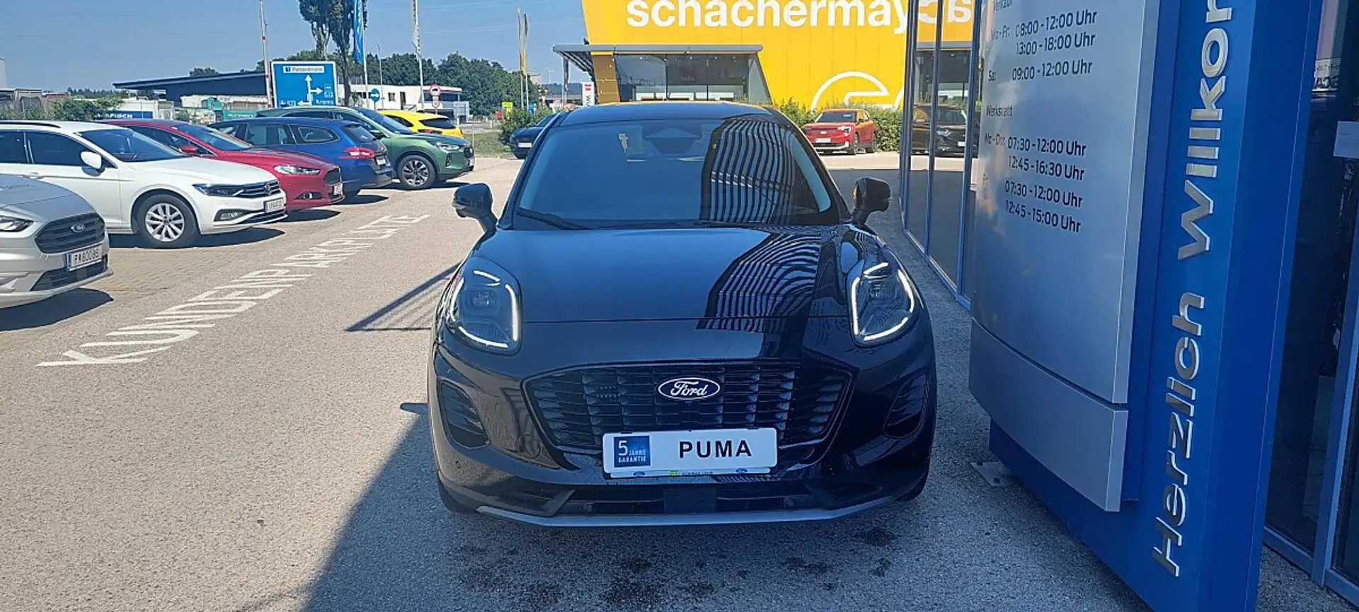 Ford Puma 1,0 EcoBoost Hybrid Titanium Schwarz - 2