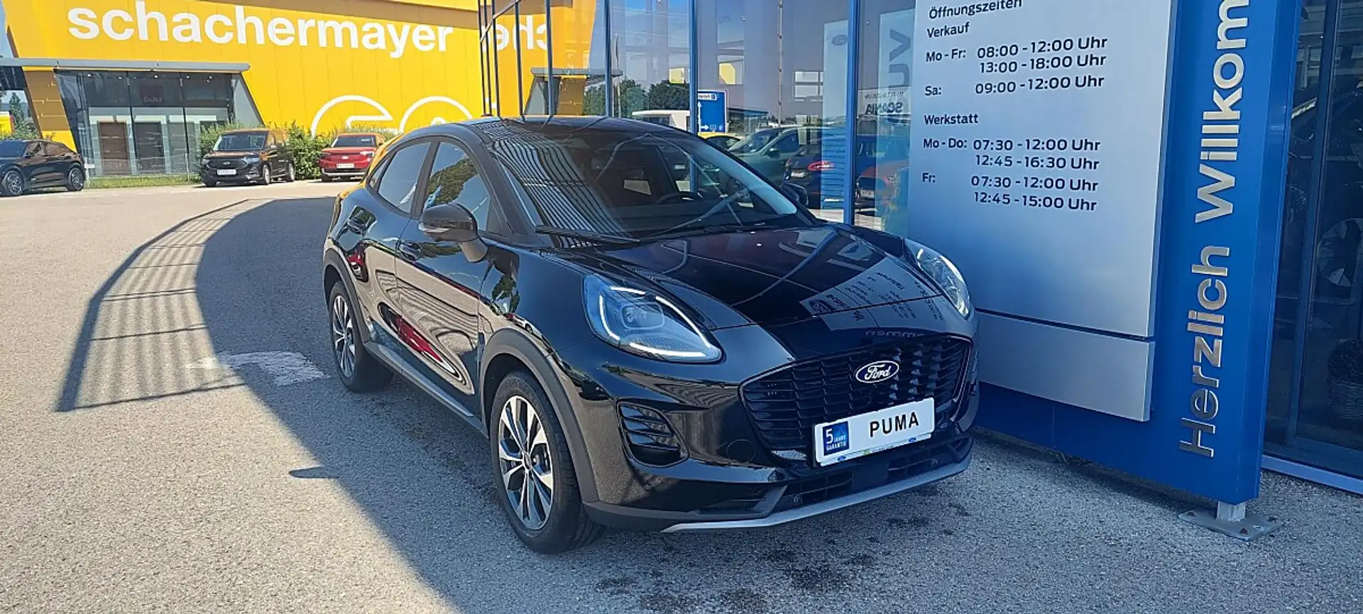 Ford Puma 1,0 EcoBoost Hybrid Titanium Schwarz - 1