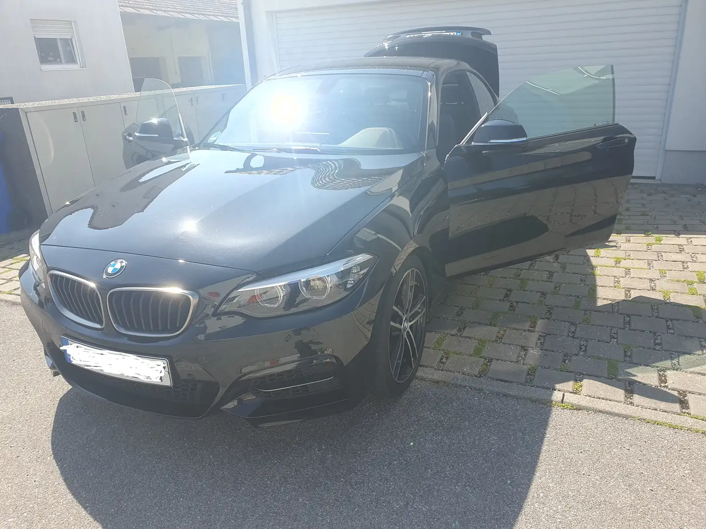 BMW 240 M240i Coupe Aut. Zwart - 1