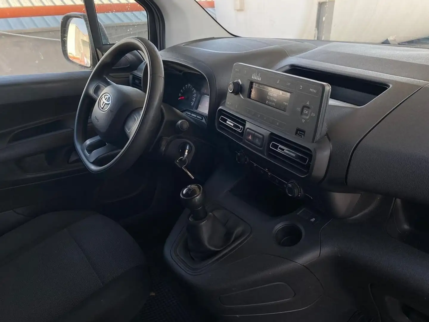 Toyota Proace City 1.5L 100CV 5v Fehér - 2