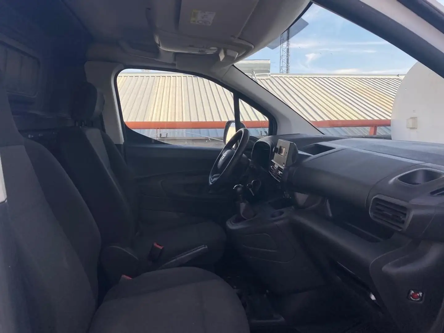 Toyota Proace City 1.5L 100CV 5v Fehér - 1