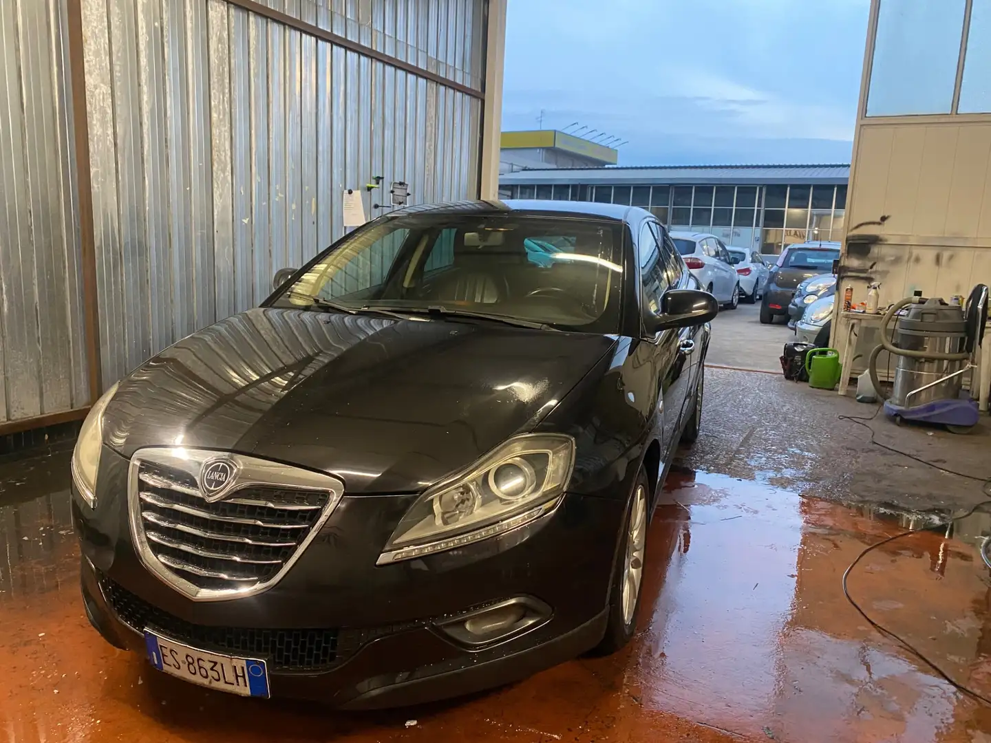 Lancia Delta Delta 1.6 MJT DPF Silver Nero - 1