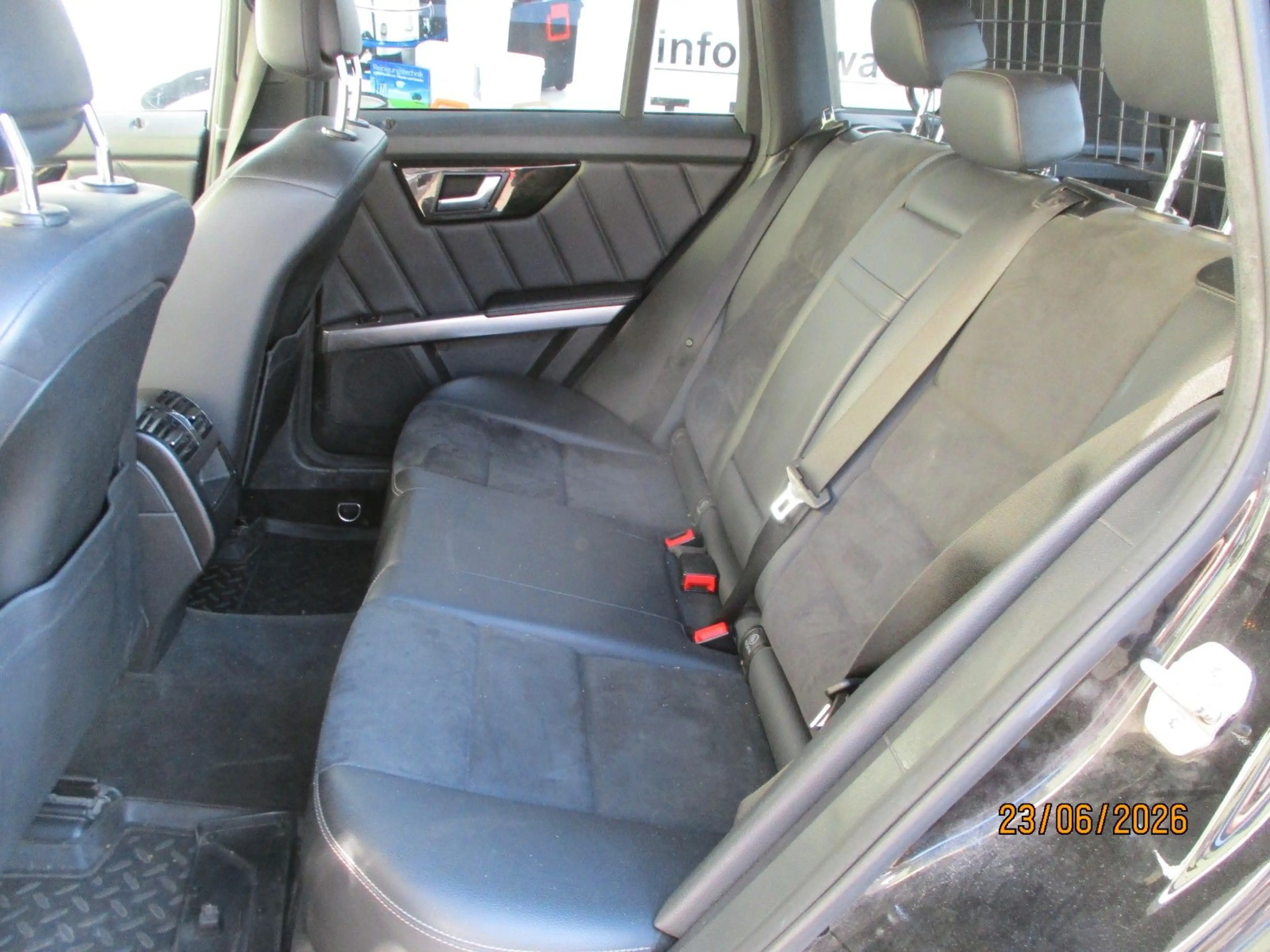 Mercedes-Benz GLK 350 CDI 4Matic *Panorama*Original Kilometer — photo 11