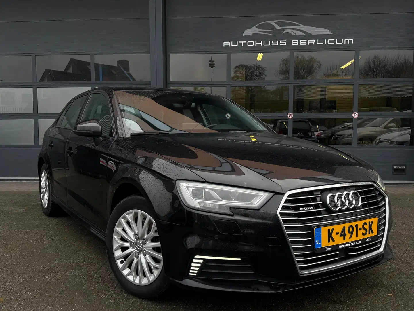 Audi A3 Sportback 1.4 e-tron Stoelverwarming Adap Cruise C Zwart - 1