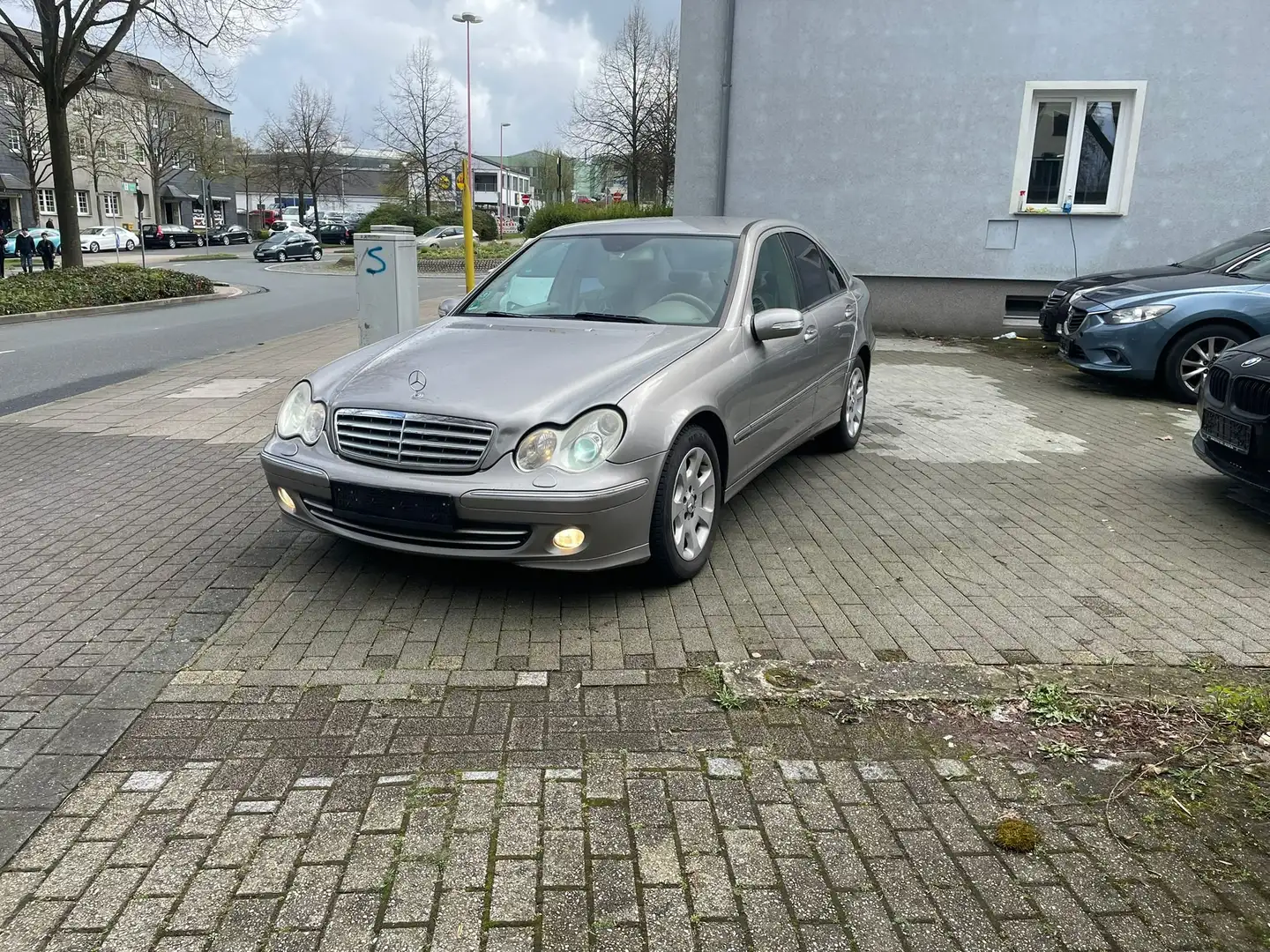 Mercedes-Benz C 270 C-Klasse Diesel CDI Elegance Beige - 2
