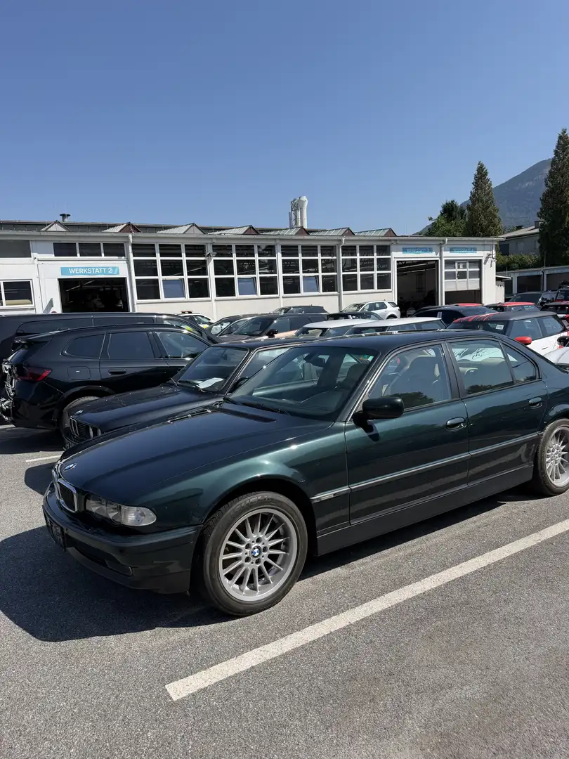 BMW 750 750i Aut. Grün - 1