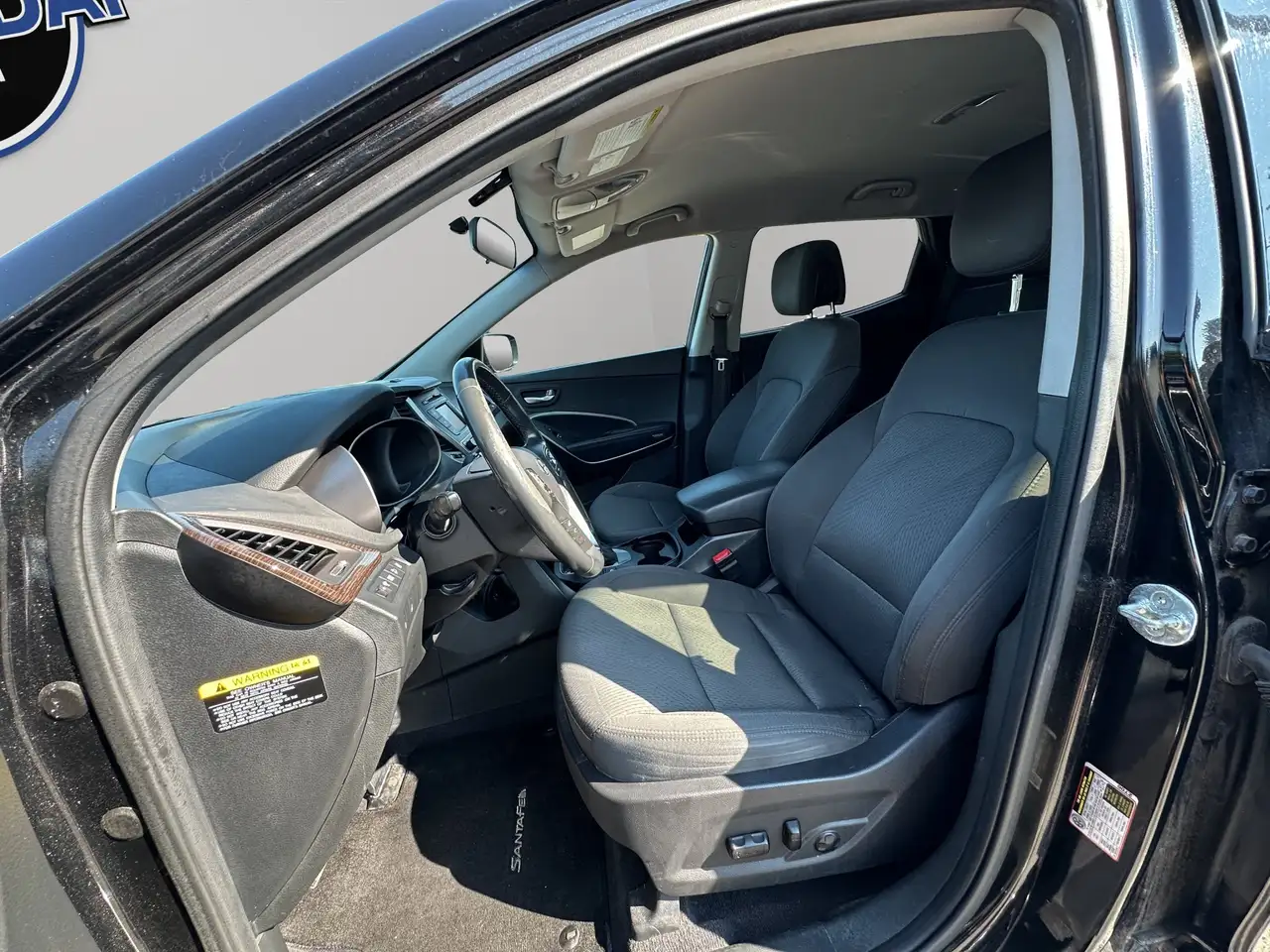 Hyundai SANTA FE photo Hyundai SANTA FE