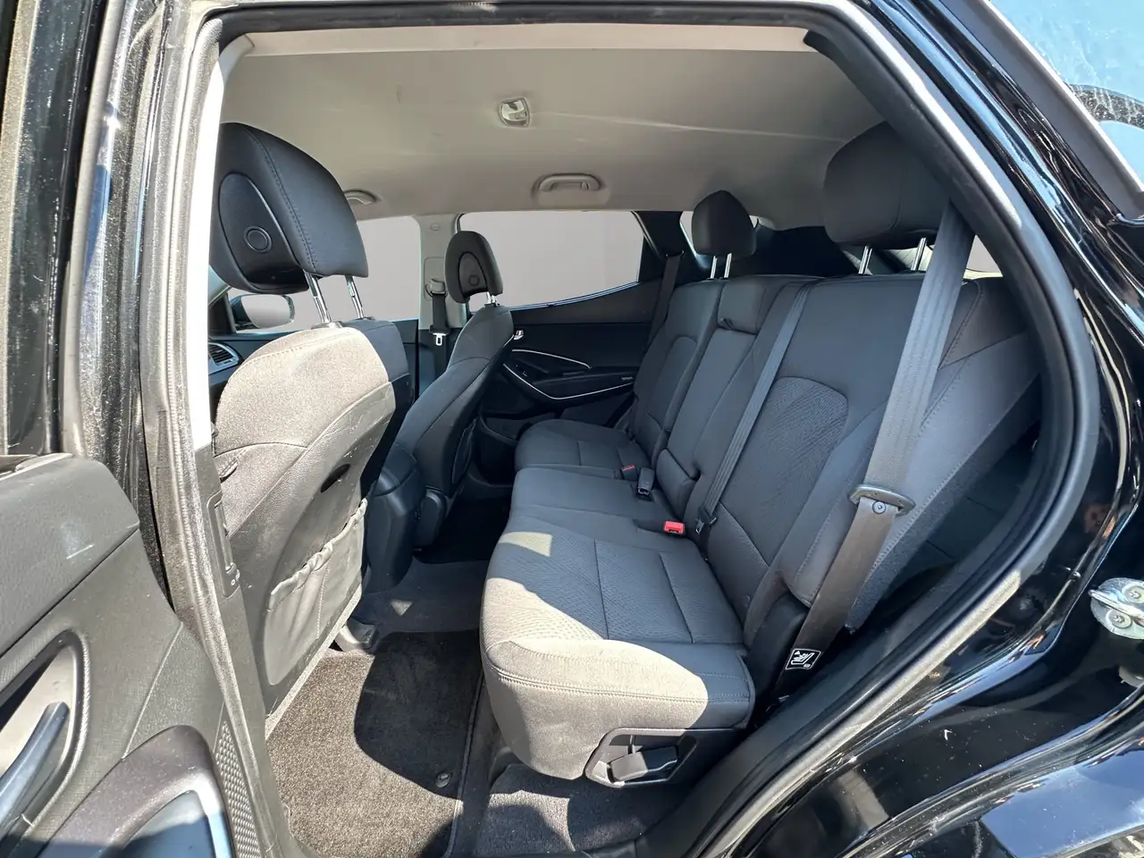 Hyundai SANTA FE photo Hyundai SANTA FE