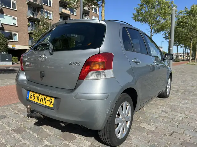 Toyota Yaris view 2