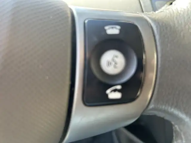Toyota Yaris view 13