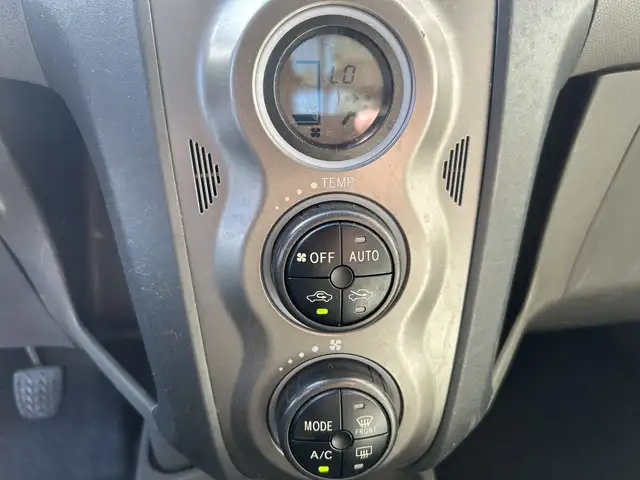 Toyota Yaris view 7