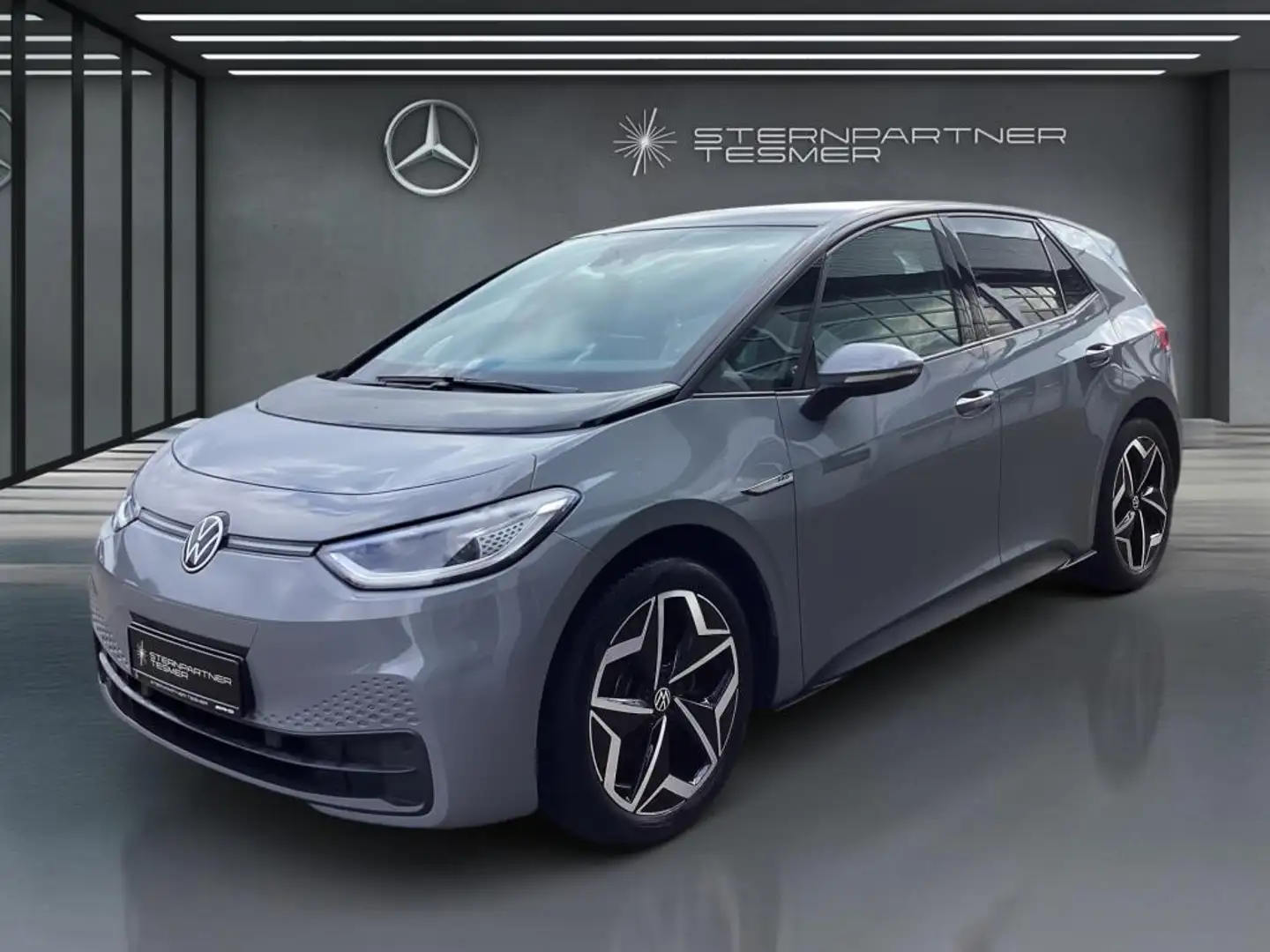 Volkswagen ID.3 Pro Performance Family +Pano+ACC+Kamera+Nav Gris - 2