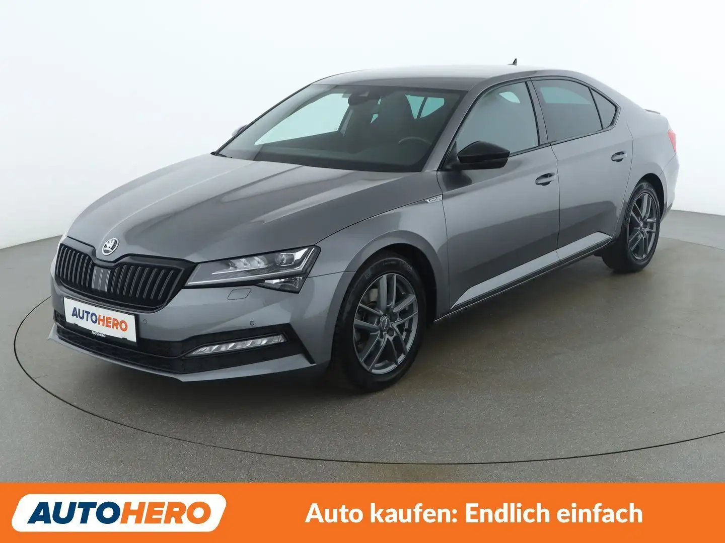 Skoda Superb 1.5 TSI ACT SportLine Grau - 1