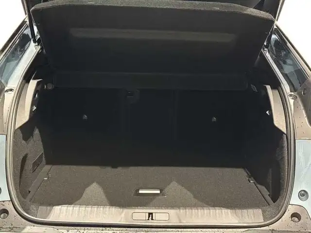 Peugeot 3008 view 7