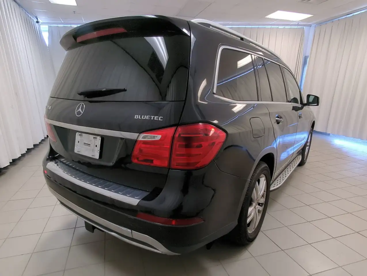 Mercedes-Benz GL-Class photo Mercedes-Benz GL-Class