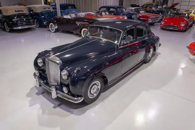 Bentley S2 Saloon