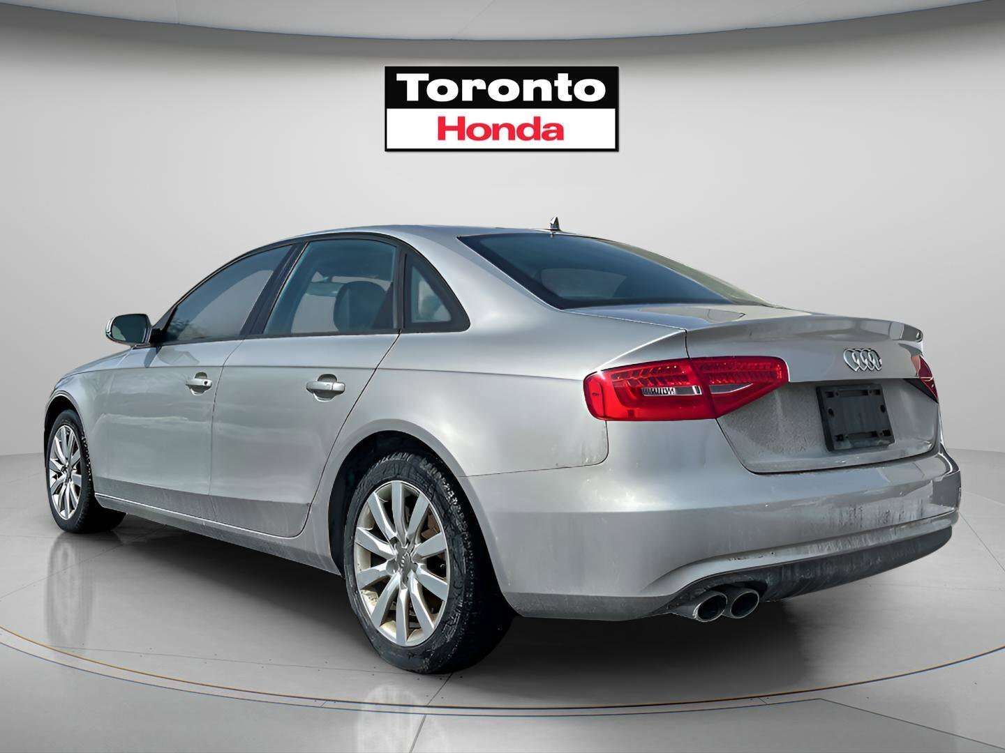 2013 Audi A4 Quattro thumb 31