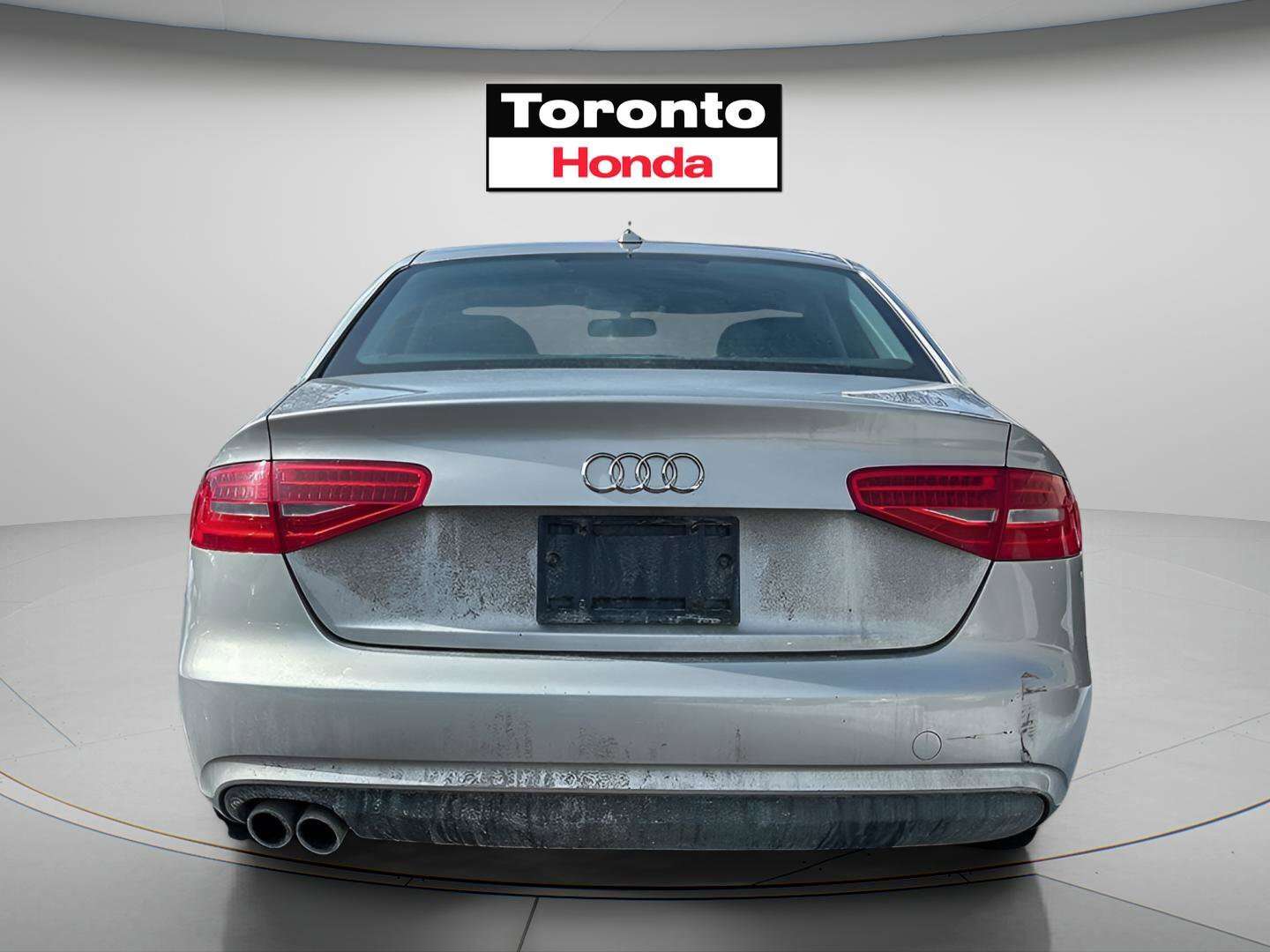 2013 Audi A4 Quattro thumb 32