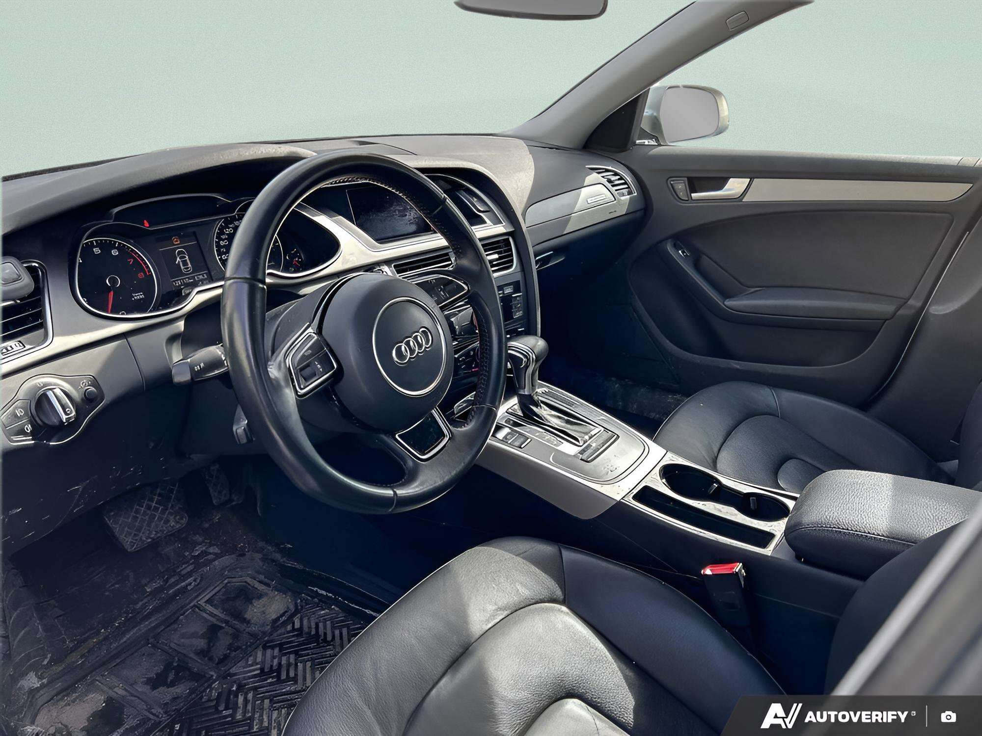 2013 Audi A4 Quattro thumb 44