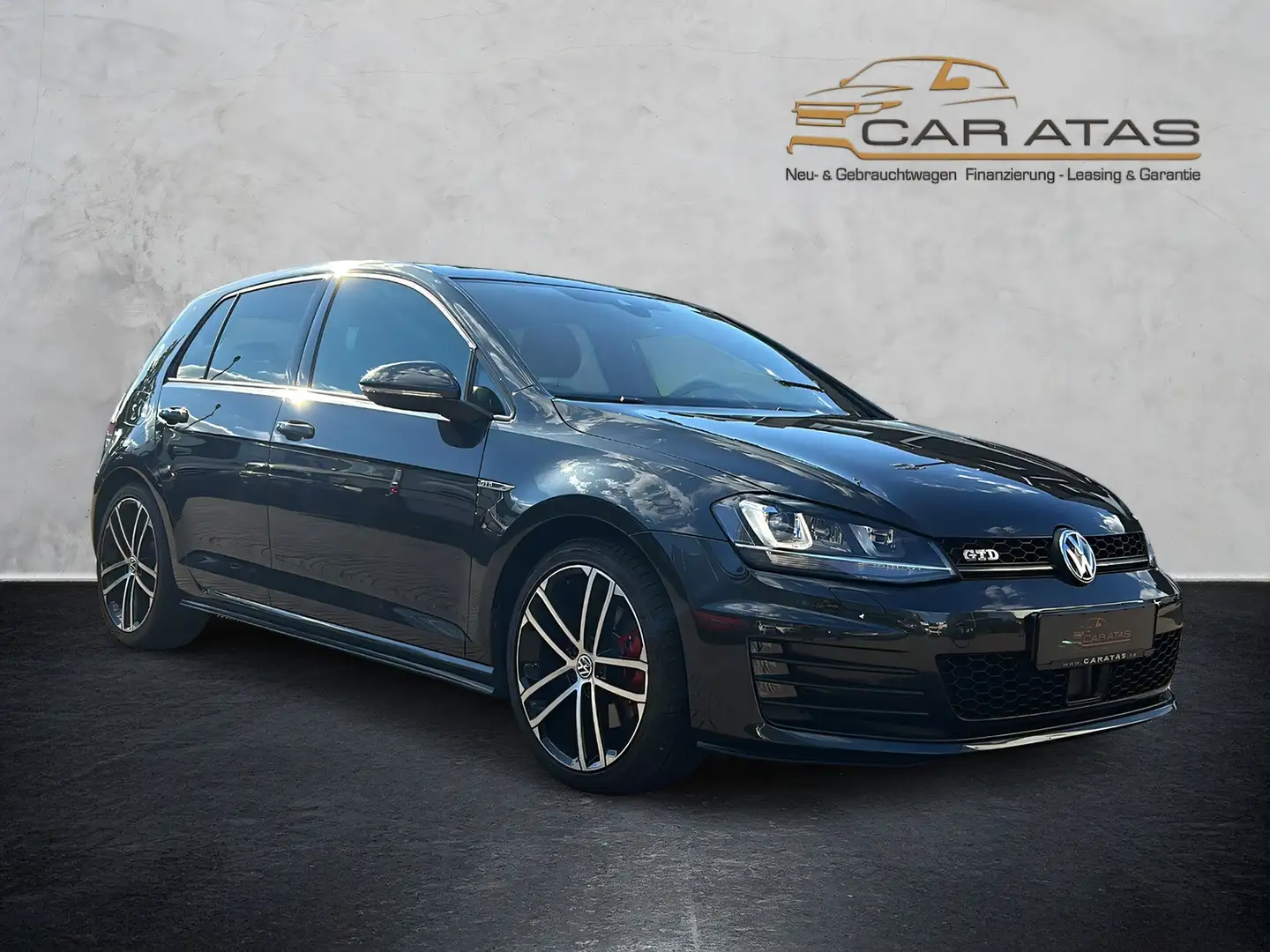 Volkswagen Golf GTD 1.HAND DSG ACC PANO BI XENON RF KAM PDC Grijs - 2