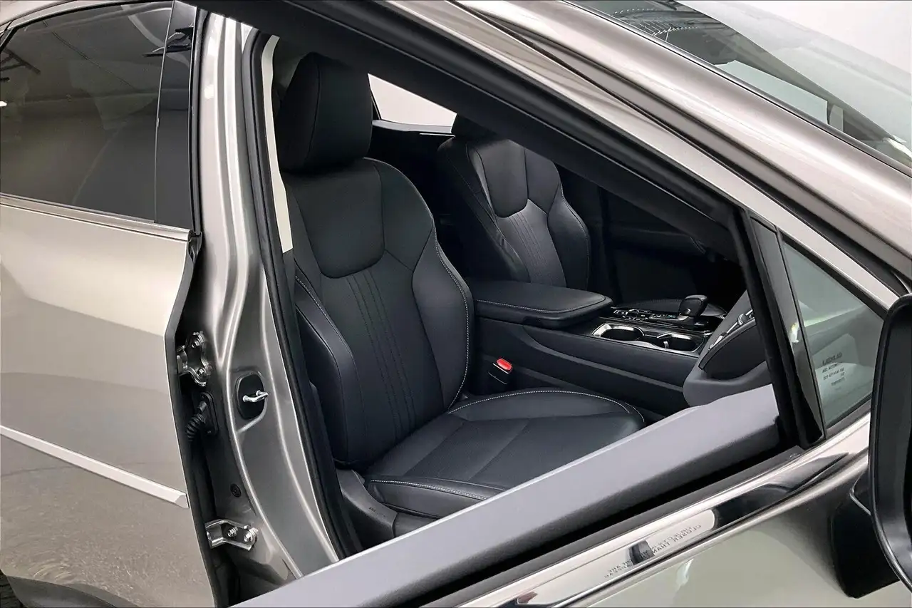 Lexus NX fotografie Lexus NX