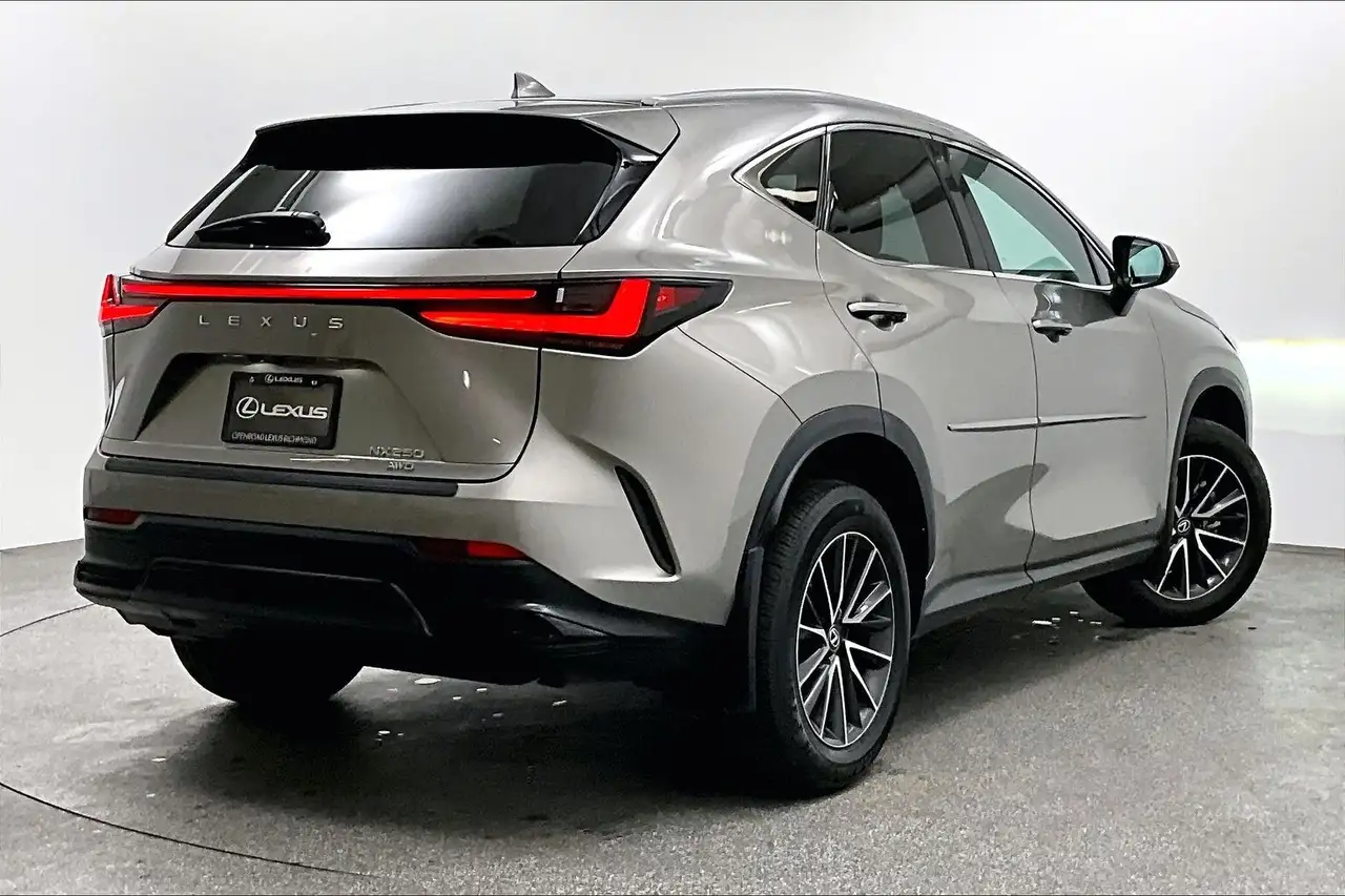 Lexus NX fotografie Lexus NX