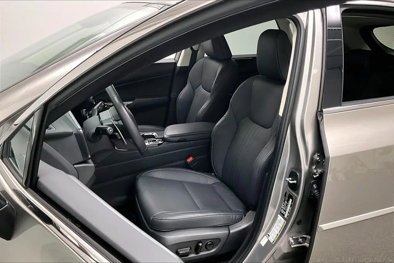 Lexus NX fotografie Lexus NX