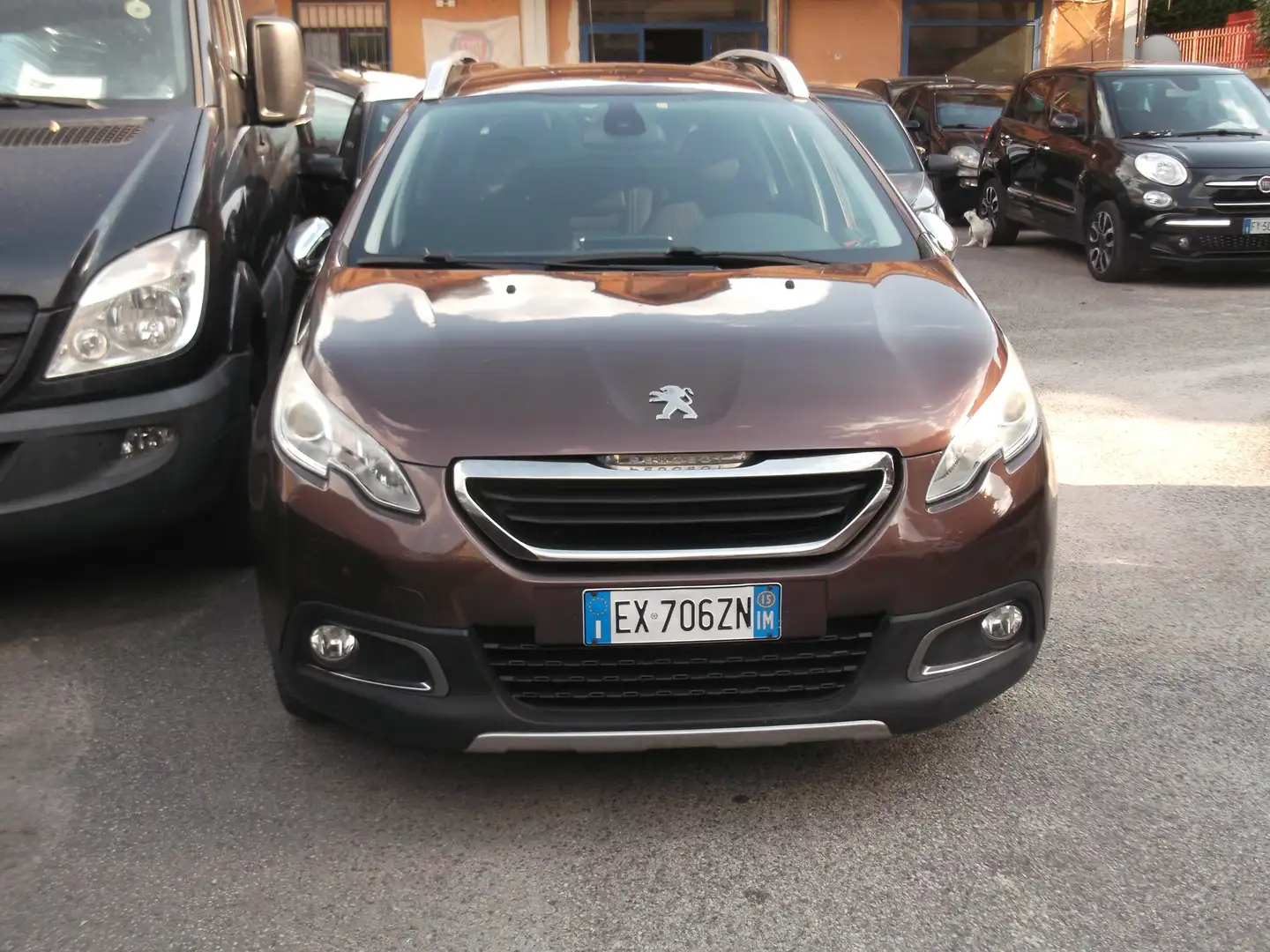 Peugeot 2008 2008 1.6 e-hdi 8v Allure s Коричневий - 1