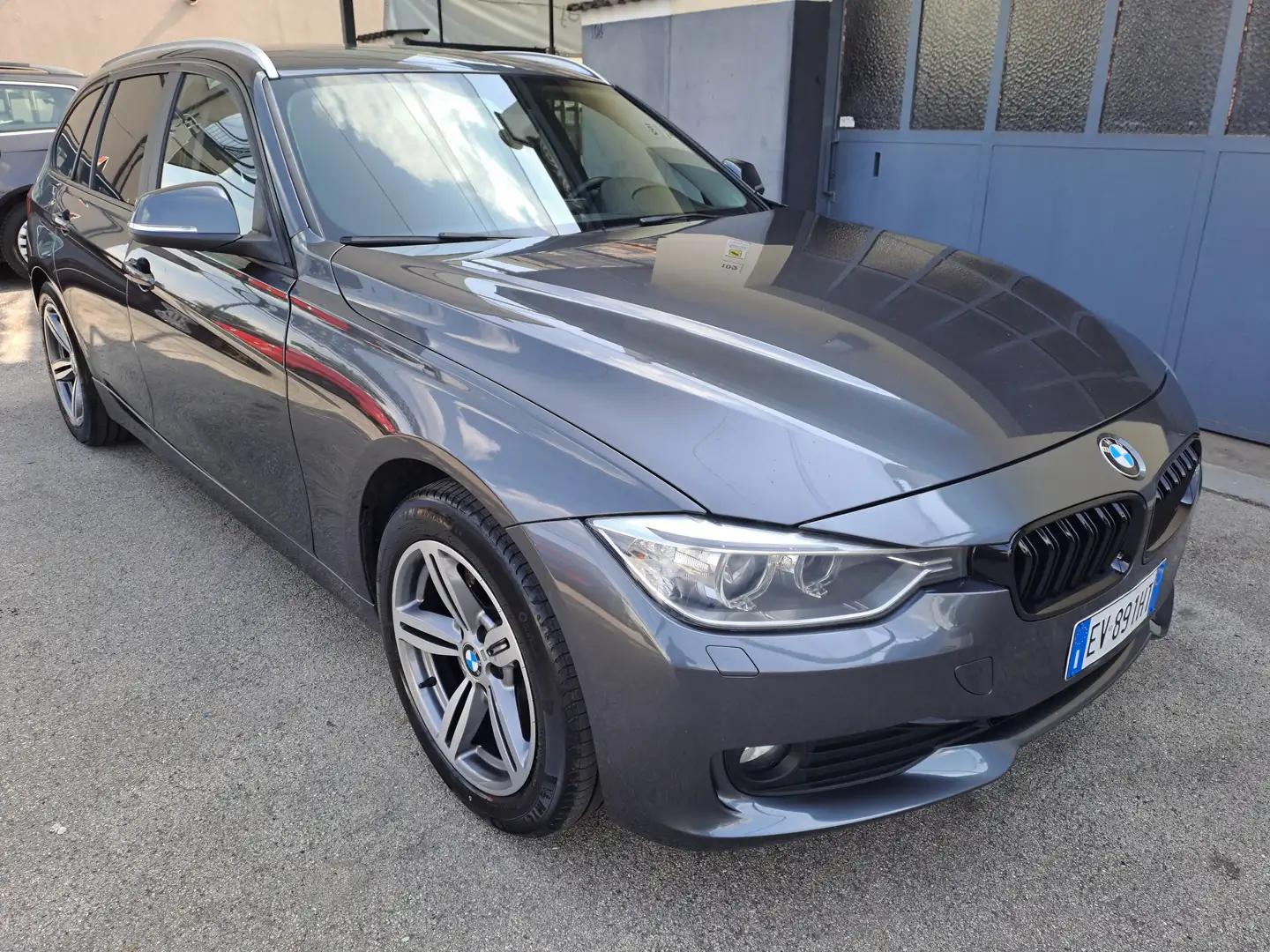 BMW 320 d Touring 184 CV AUTOMATICA - 2